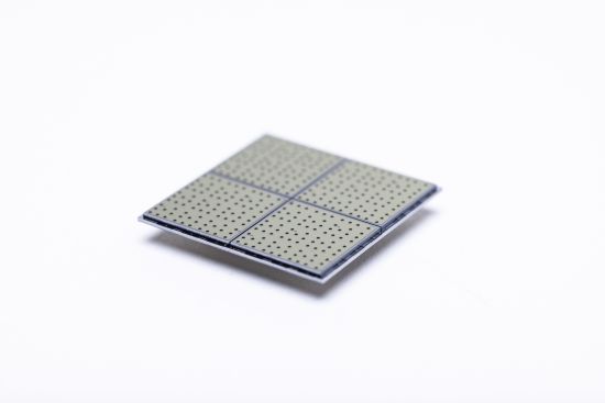 Rigetti demonstrates industry’s largest multi-chip quantum computer; Halves two-qubit gate error rate